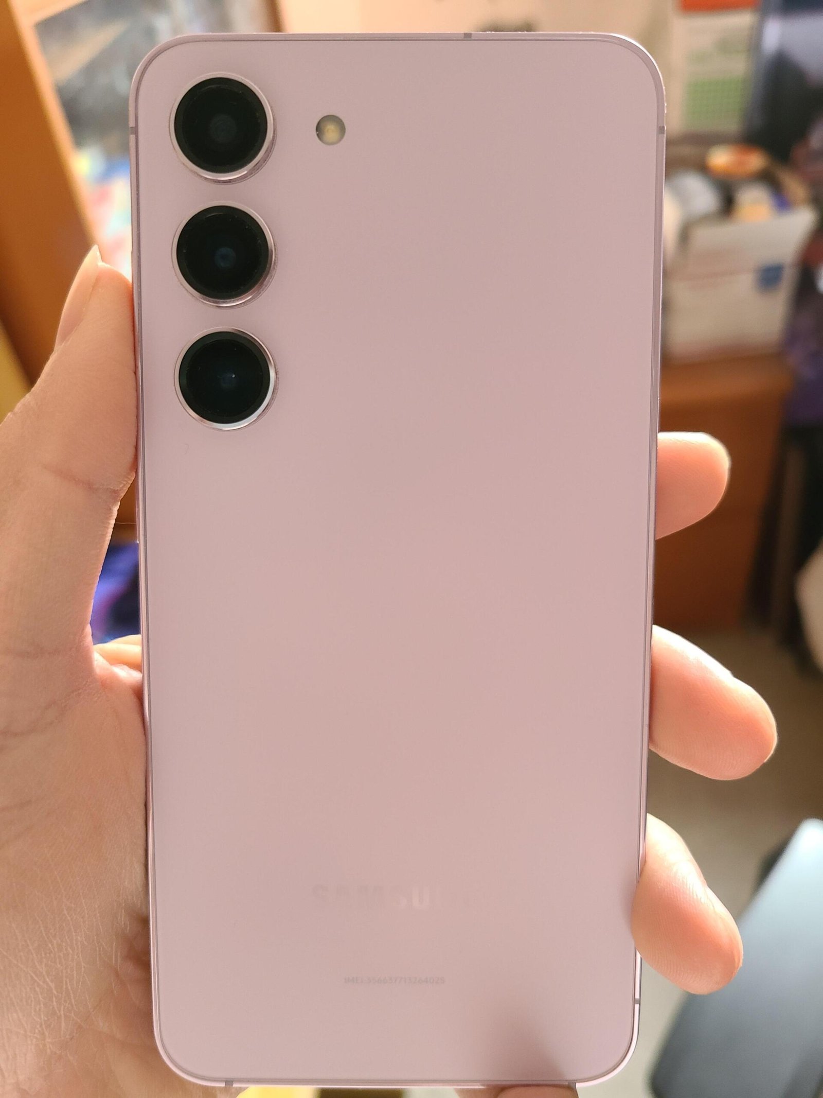 Samsung Galaxy S23 - Image 7